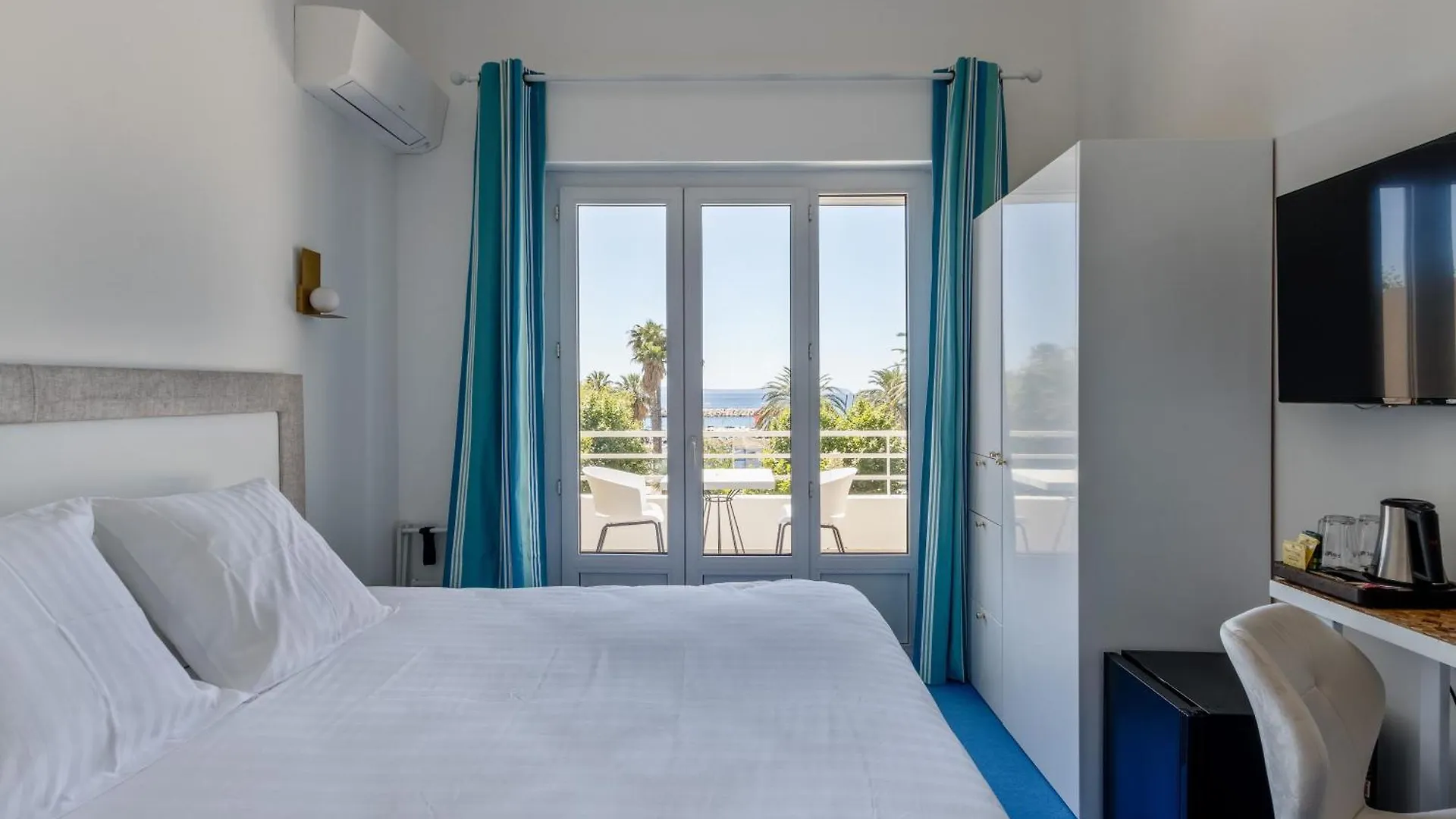 Hotel Espadon Bleu Le Lavandou