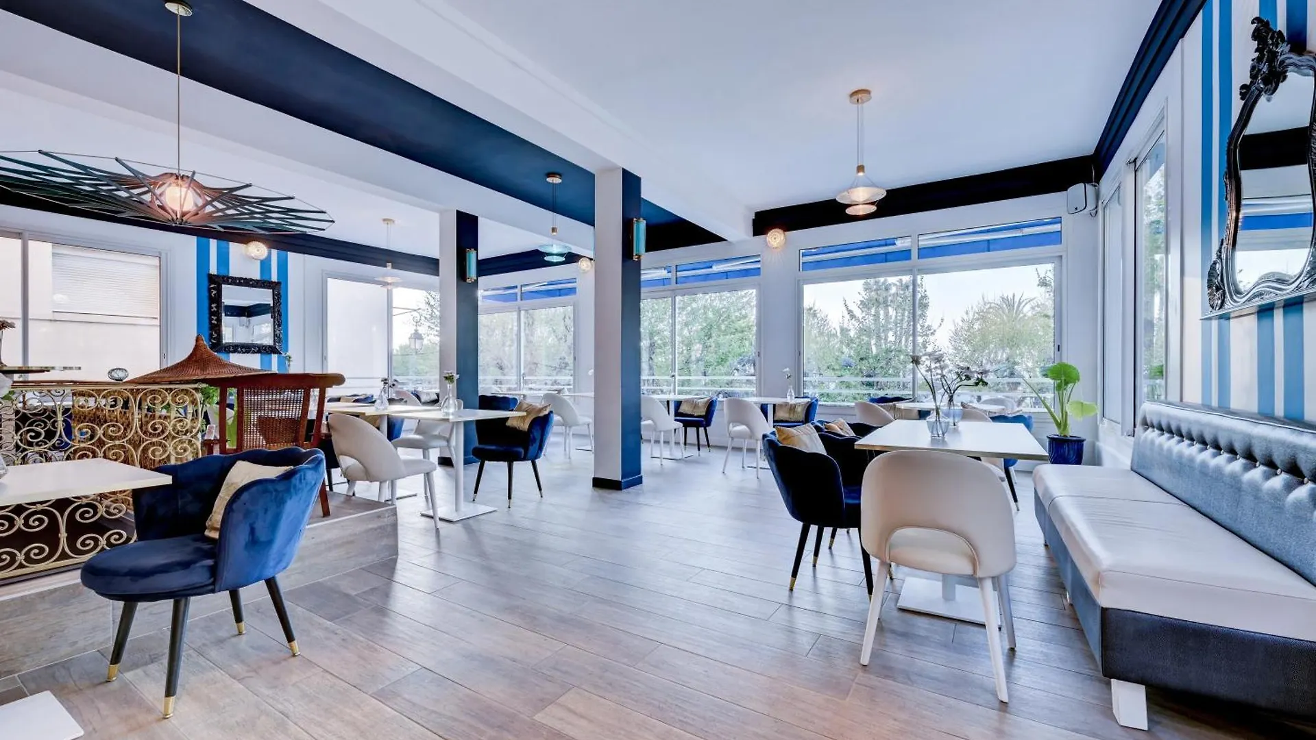Hotel Espadon Bleu Le Lavandou France
