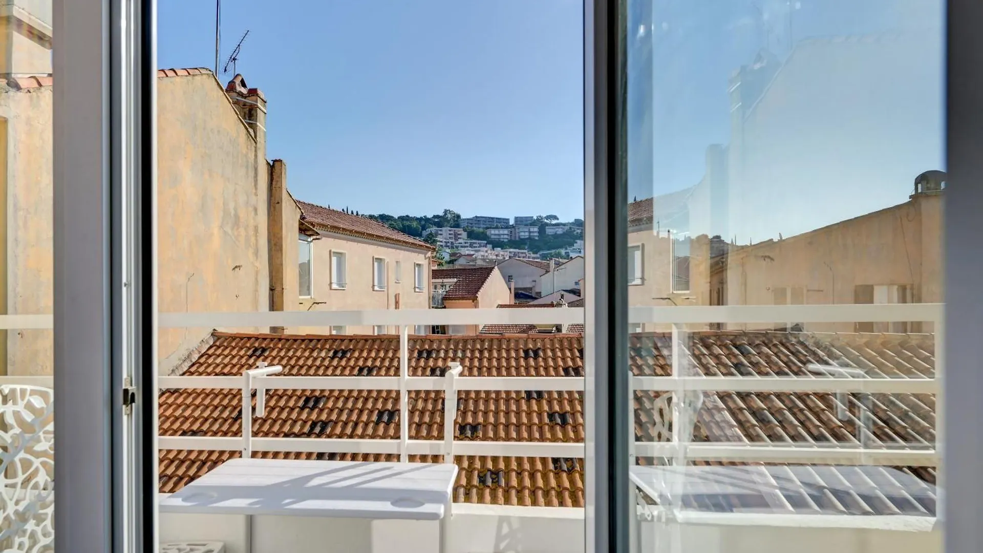 Hotel Espadon Bleu Le Lavandou 3*,