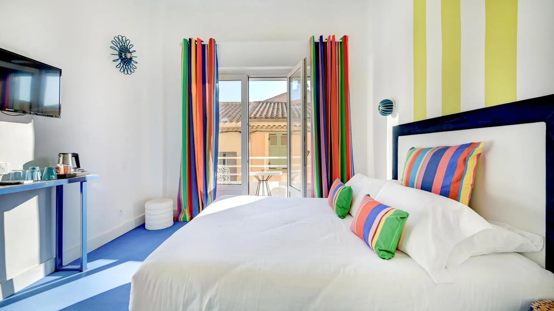 Hotel Espadon Bleu Le Lavandou 3*,  France